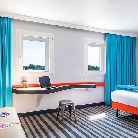 Ibis Styles Paris Sud 3*