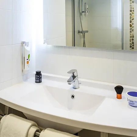 Hotel Ibis Styles Paris Sud 3*