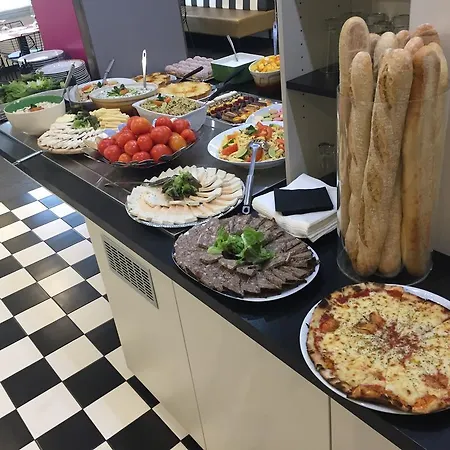 Ibis Styles Paris Sud Szálloda 3*