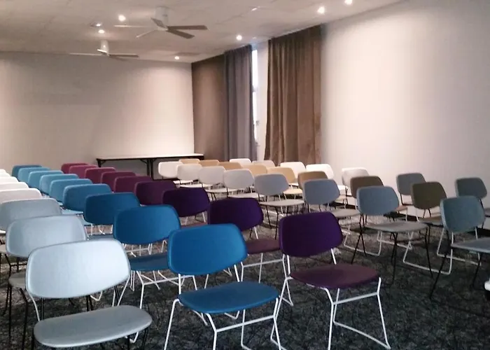 מלון Ibis Styles Paris Sud 3*