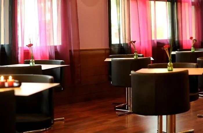 Ibis Styles Paris Sud מלון 3*