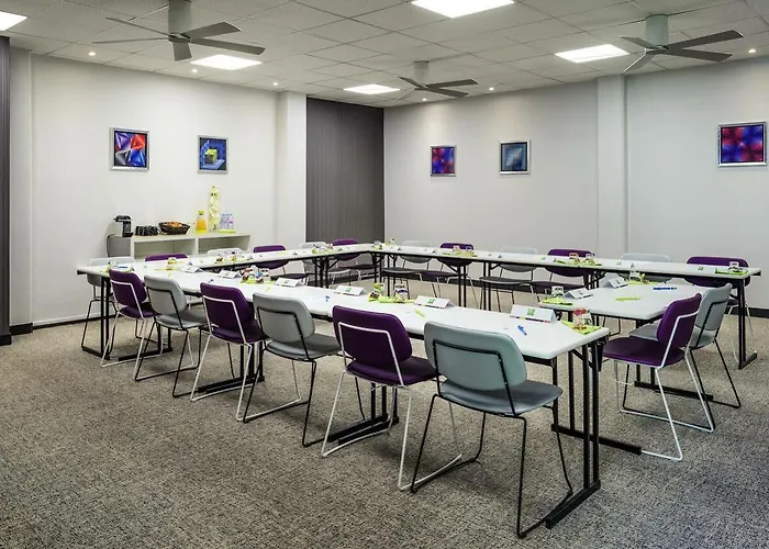 מלון Ibis Styles Paris Sud 3*